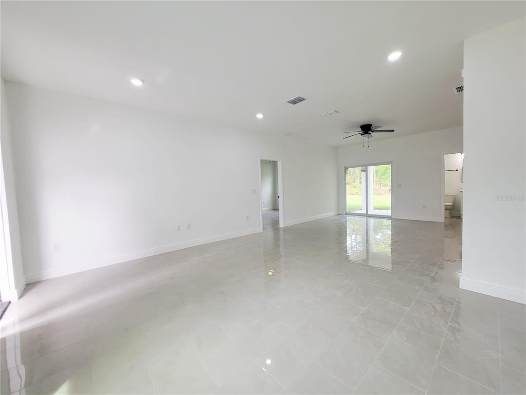 612 WAYCROSS ROAD SW, PALM BAY, FL — photo 4 of 18