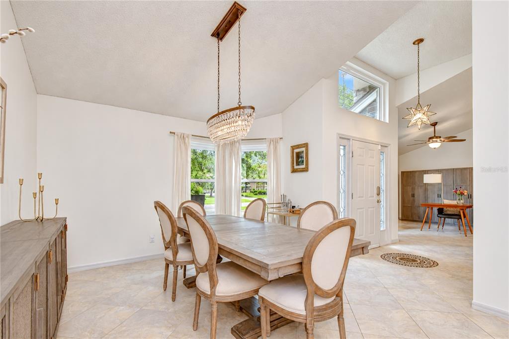 16502 BLENHEIM DRIVE, LUTZ, FL — photo 4 of 28