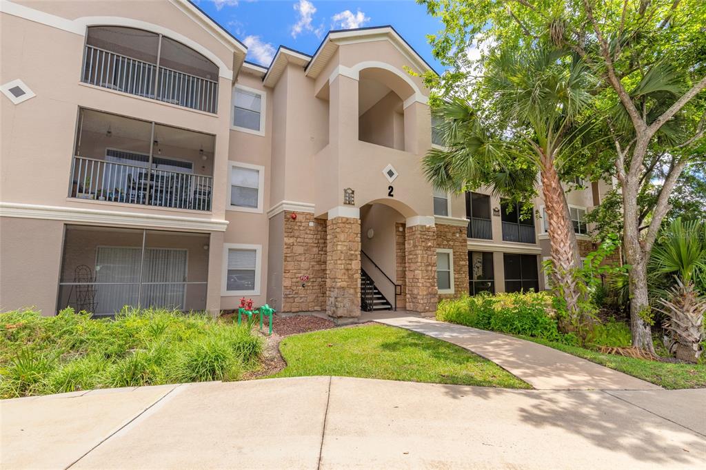 940 VILLAGE TRAIL UNIT 2-208