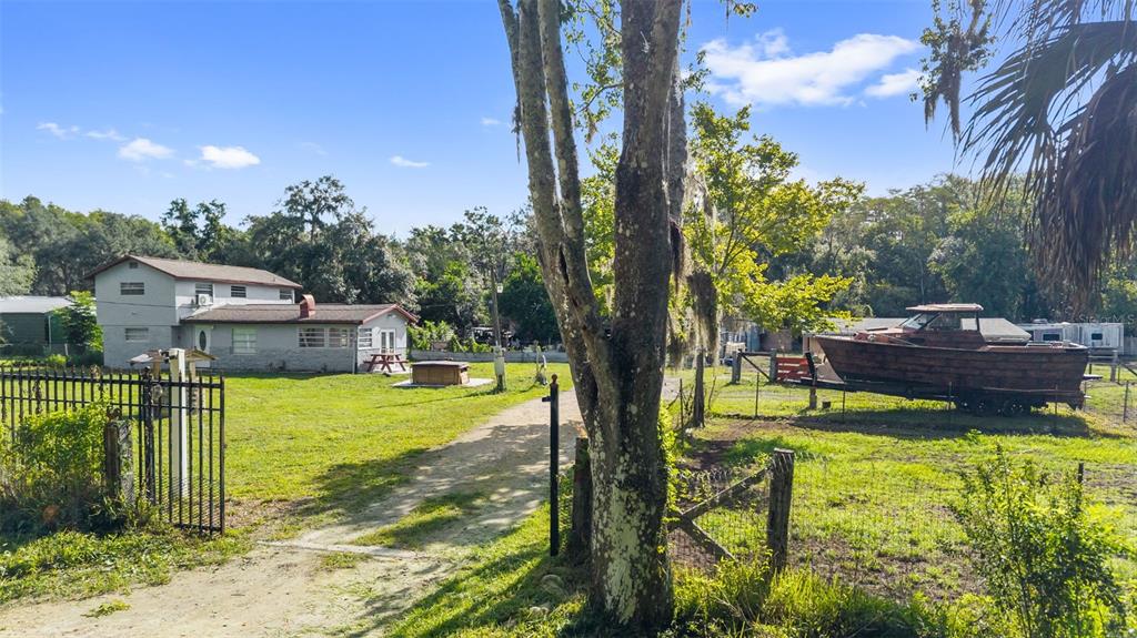 10034 BURTON STREET, NEW PORT RICHEY, FL — photo 4 of 30