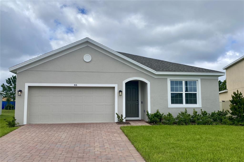 416 LEMONGRASS ROAD