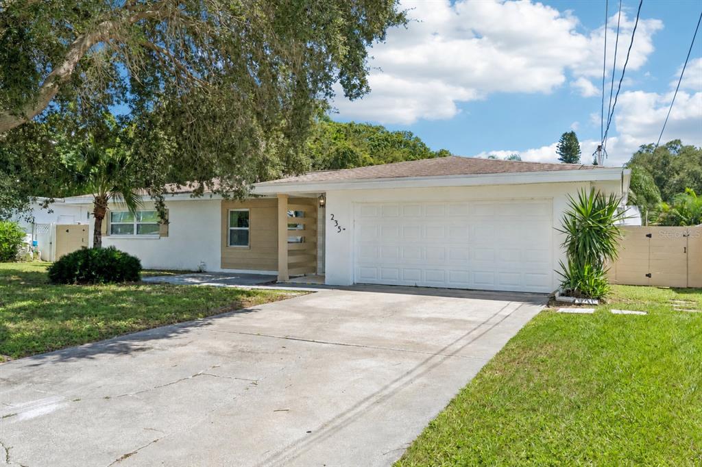 235 OVERBROOK DRIVE E, LARGO, FL — photo 2 of 30