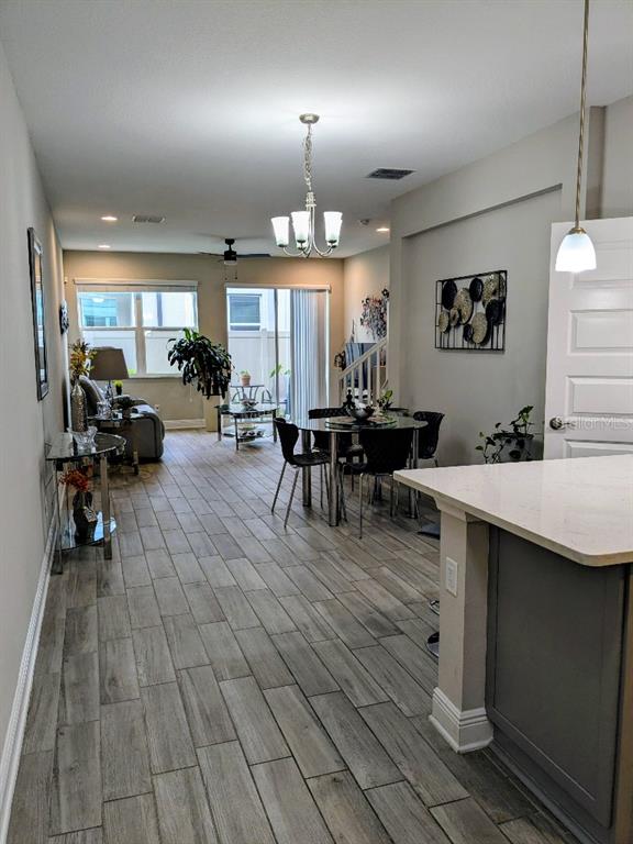 2454 FOGGY CREEK CIRCLE, CLEARWATER, FL — photo 5 of 29