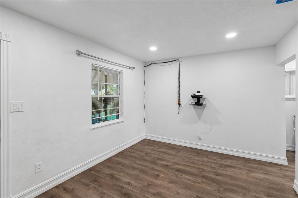 526 E JESSUP AVENUE, LONGWOOD, FL — photo 3 of 24