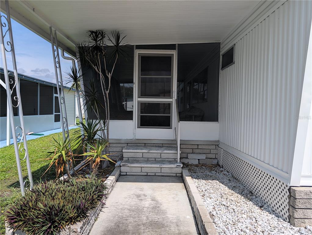 34517 ROSE DRIVE N, PINELLAS PARK, FL — photo 2 of 30