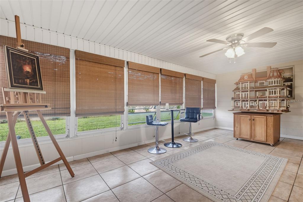 10831 MAPLEWOOD AVENUE, PORT RICHEY, FL — photo 3 of 24