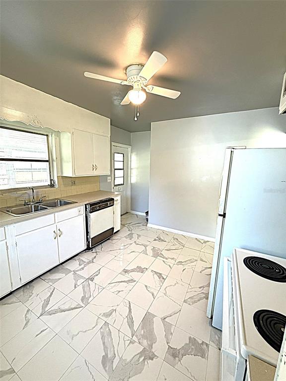 105 HILL CIRCLE, LAKE WALES, FL — photo 4 of 12