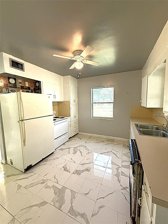 105 HILL CIRCLE, LAKE WALES, FL — photo 5 of 12
