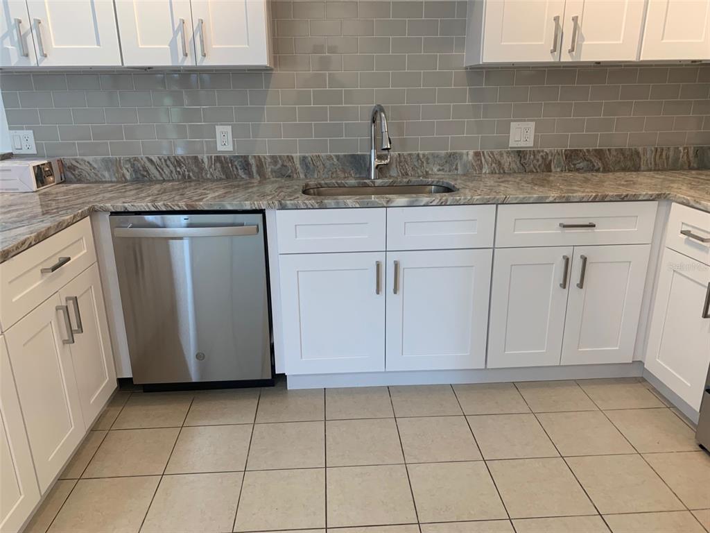 3111 SUN LAKE COURT UNIT A, KISSIMMEE, FL — photo 5 of 13