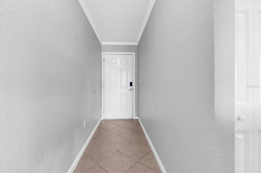 10103 SAILWINDS BOULEVARD N UNIT 105, LARGO, FL — photo 3 of 30