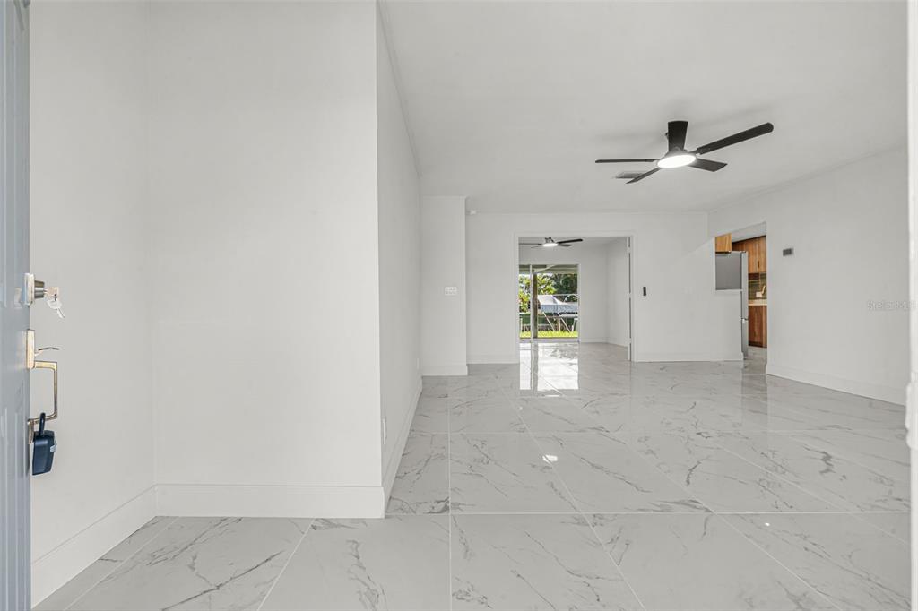 4405 PINFISH LANE, PALMETTO, FL — photo 5 of 30