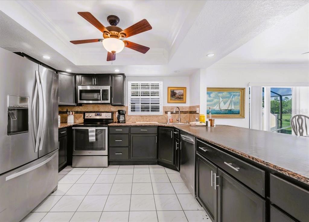 175 COLONY POINT DRIVE, PUNTA GORDA, FL — photo 4 of 30