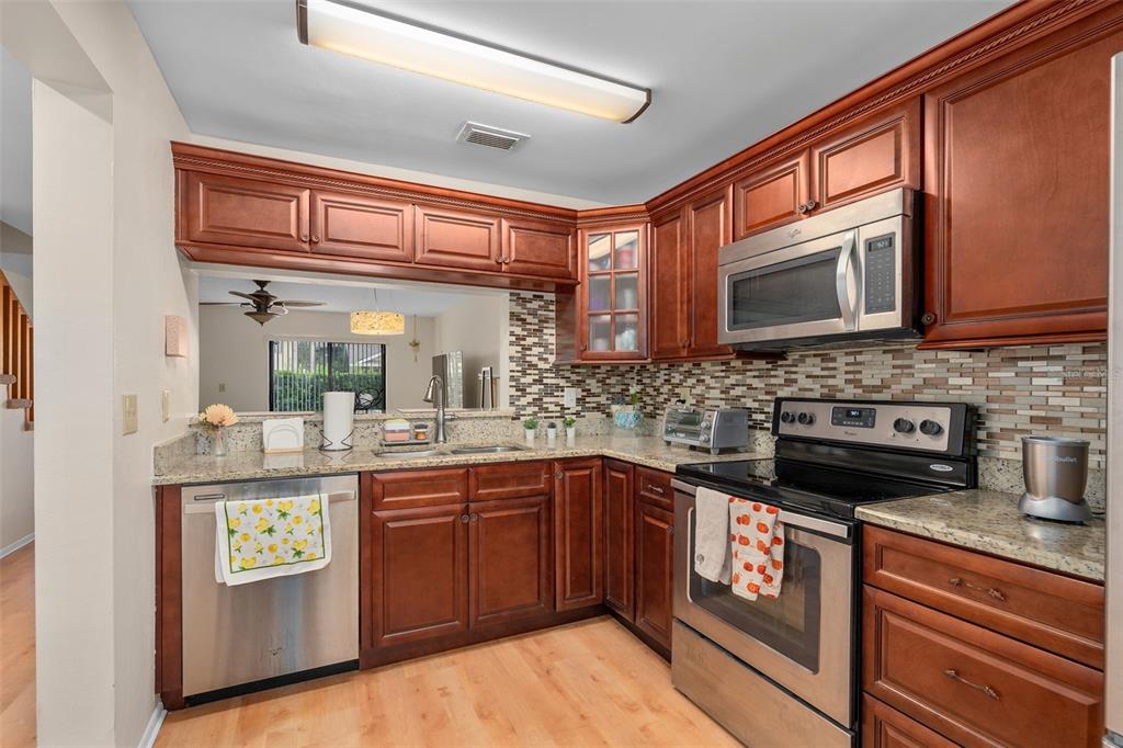 188 SANDLEWOOD UNIT 1, WINTER PARK, FL — photo 4 of 25