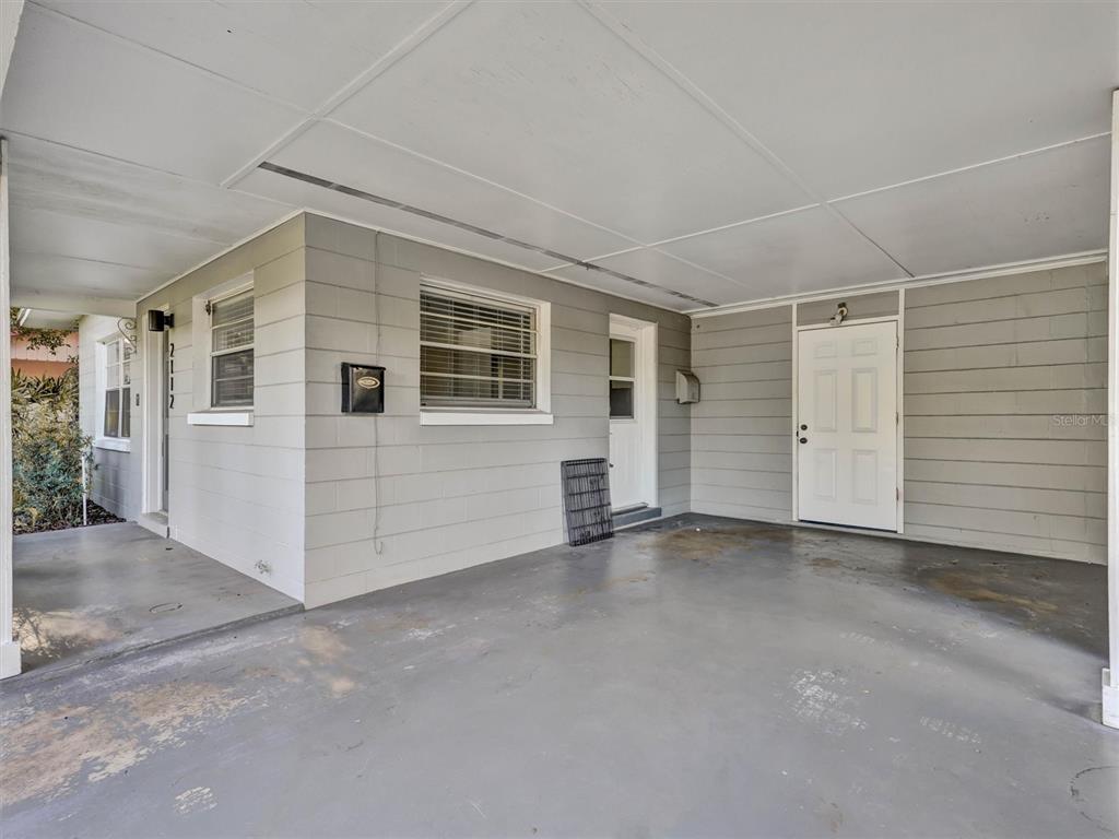 2112 VIVADA STREET, ORLANDO, FL — photo 2 of 42