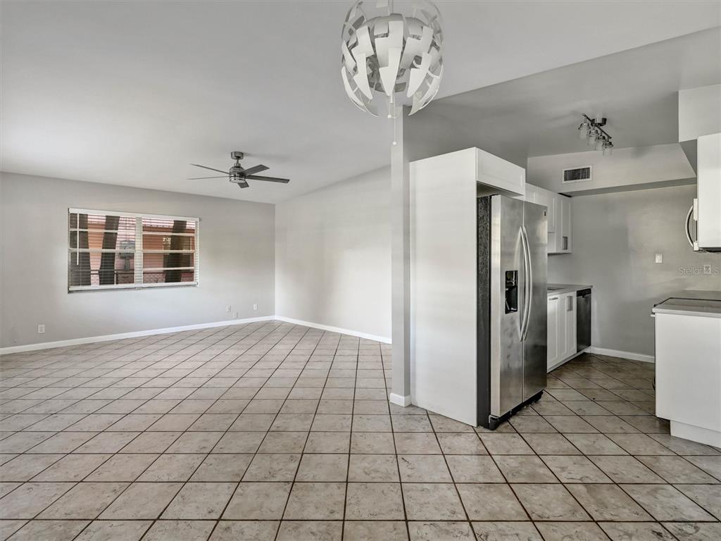2112 VIVADA STREET, ORLANDO, FL — photo 3 of 42