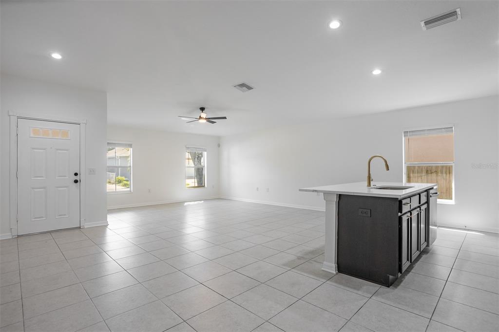 3518 N 23RD STREET, TAMPA, FL — photo 4 of 30