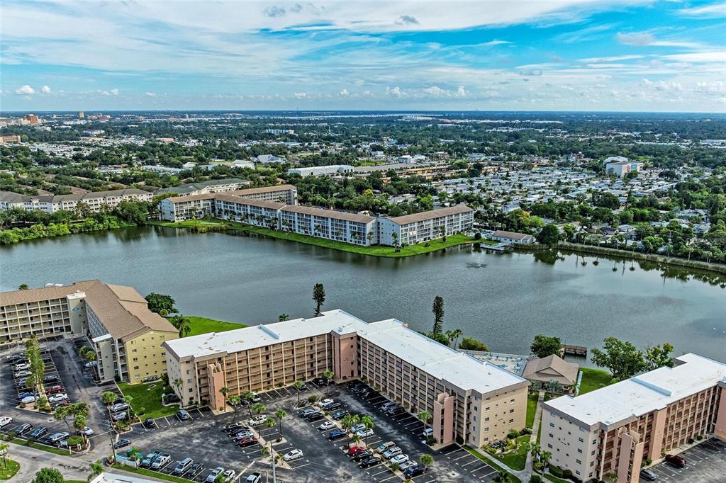 3893 LAKE BAYSHORE DRIVE UNIT F211, BRADENTON, FL — photo 2 of 30