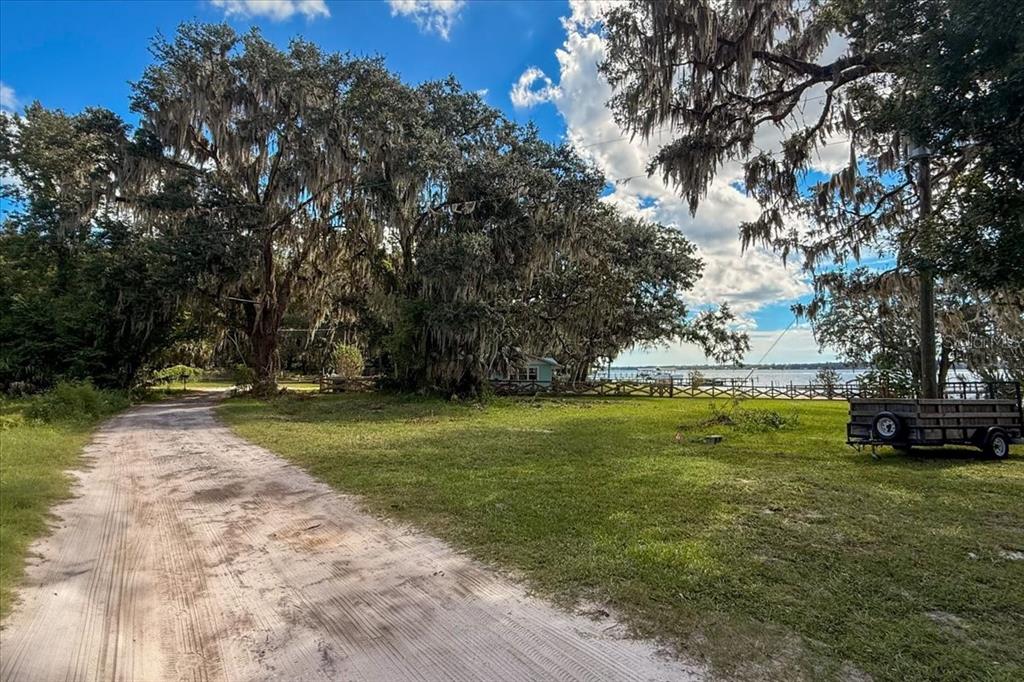 RIVERSIDE DRIVE, PALATKA, FL — photo 3 of 25