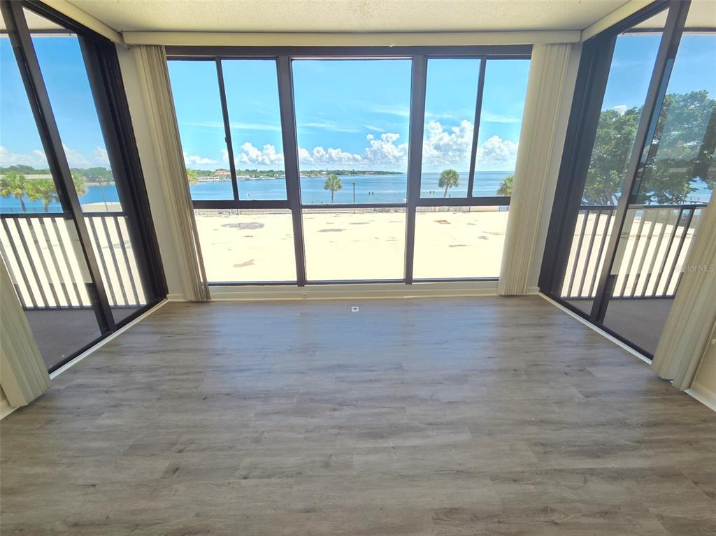 7100 SUNSHINE SKYWAY LANE S UNIT 301, ST PETERSBURG, FL — photo 2 of 17