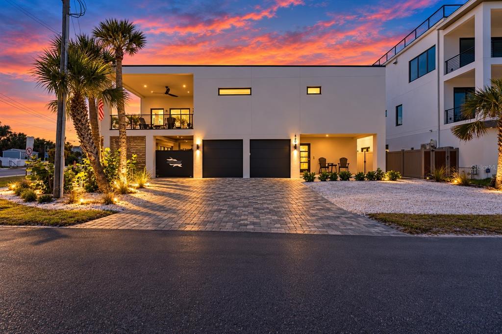 429 COLUMBUS AVENUE, NEW SMYRNA BEACH, FL — photo 2 of 30
