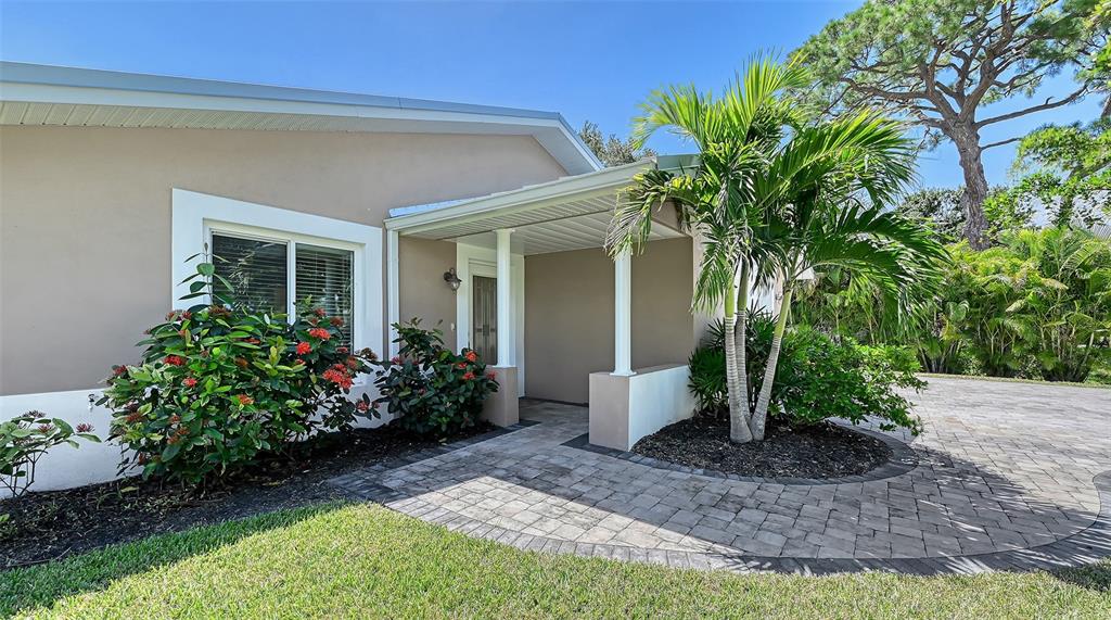 305 HILLS ROAD, NOKOMIS, FL — photo 5 of 30