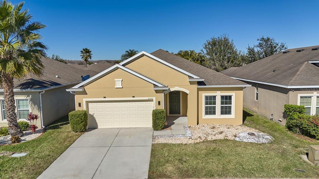 2535 HUNLEY LOOP