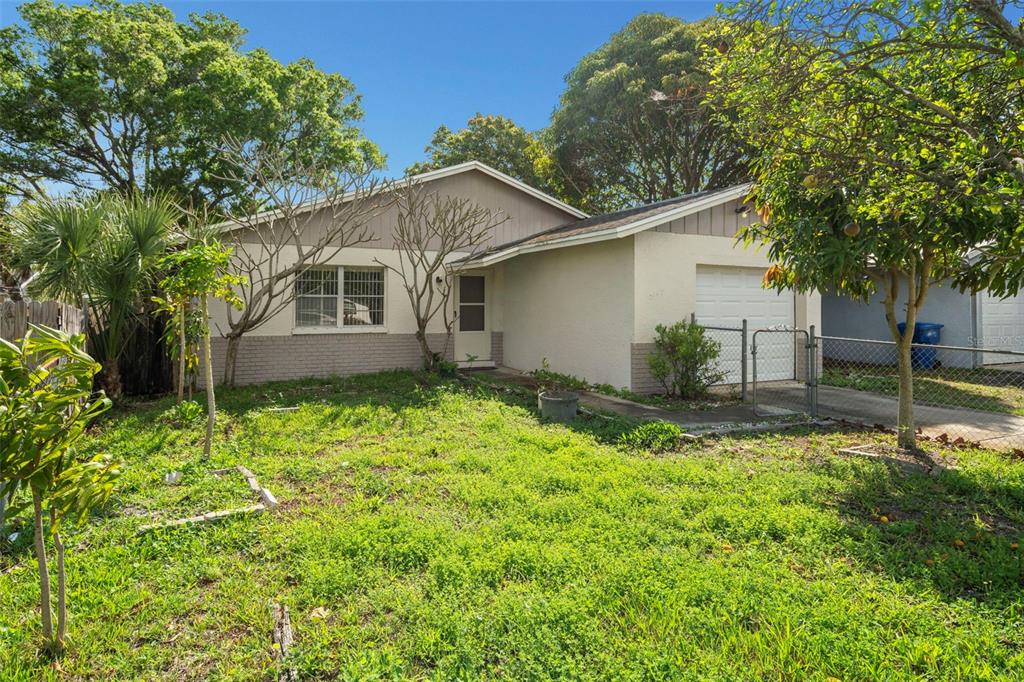 2147 CORAL WAY