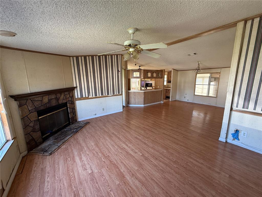 2001 PINE STREET, ST CLOUD, FL — photo 3 of 28