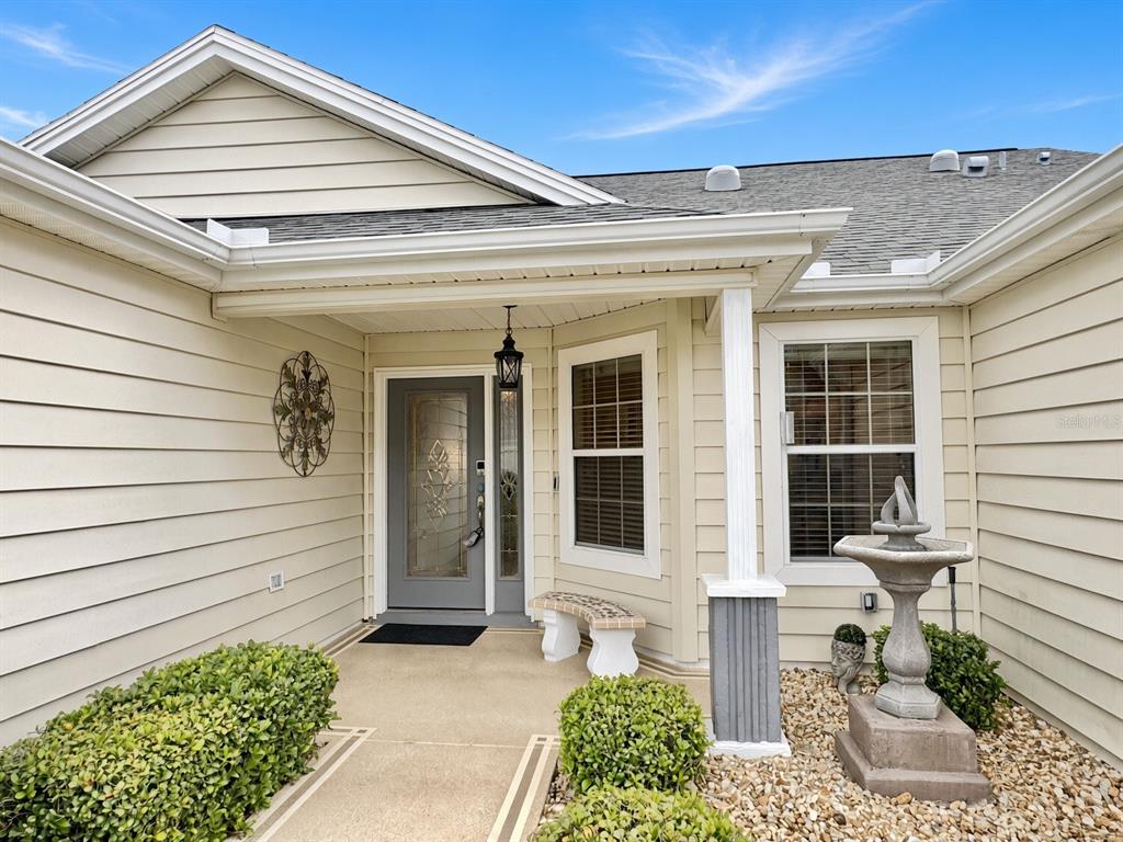 1693 MOUNT CROGHAN TRAIL, THE VILLAGES, FL — photo 2 of 30