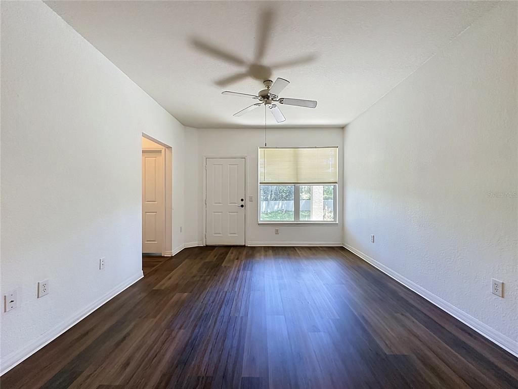 1015 HEMINGWAY CIR UNIT 1015, HAINES CITY, FL — photo 5 of 30