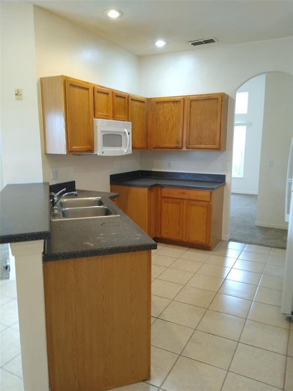 2911 SWEETSPIRE CIRCLE, KISSIMMEE, FL — photo 3 of 30