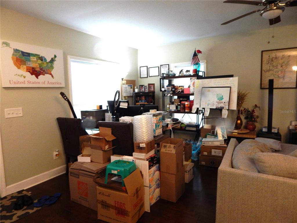 8608 N 9TH STREET, TAMPA, FL — photo 4 of 15