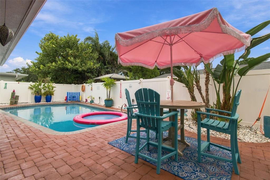 8401 BOULDER PLACE, TAMPA, FL — photo 3 of 28