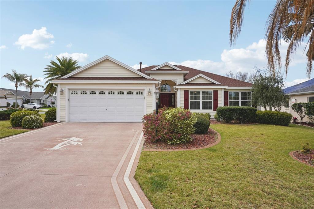 1722 BUGLE TERRACE, THE VILLAGES, FL — photo 2 of 30