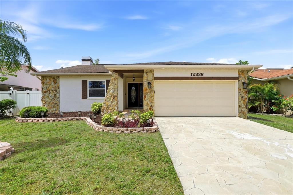 12836 PINEWAY DRIVE