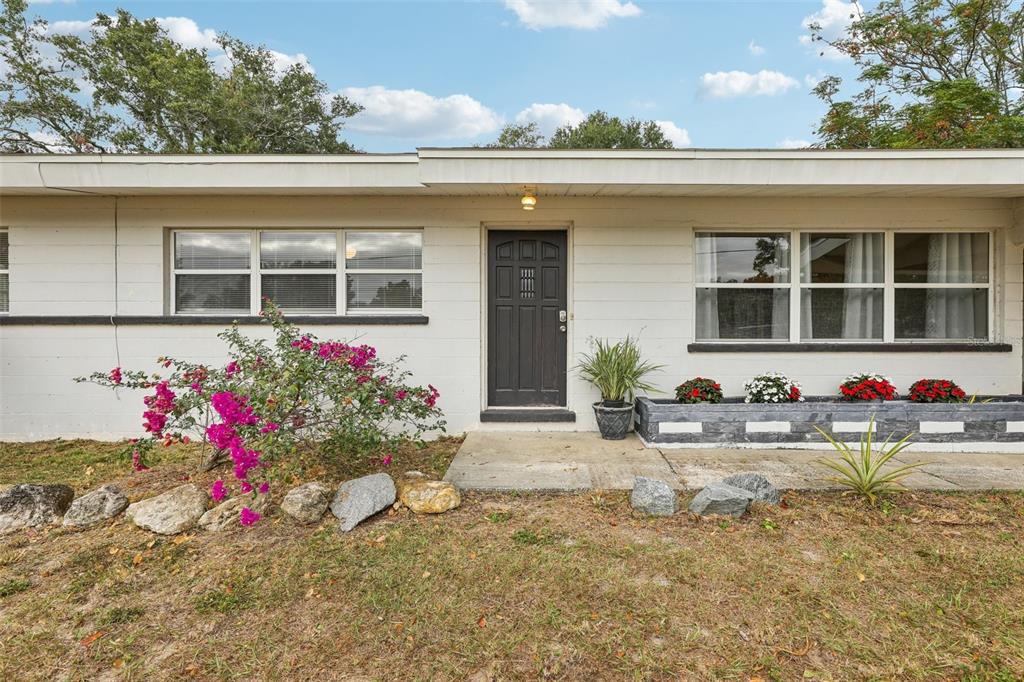 355 S GLENCRUITEN AVENUE