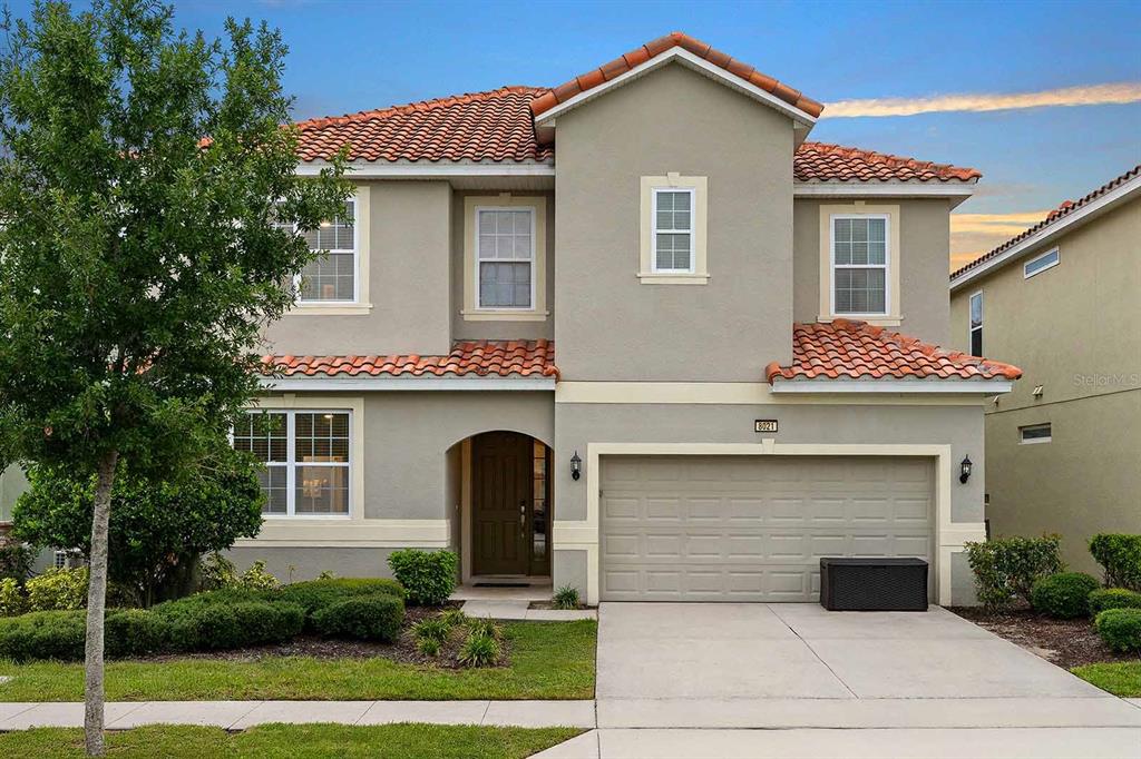 8021 OAK SHADOW COURT