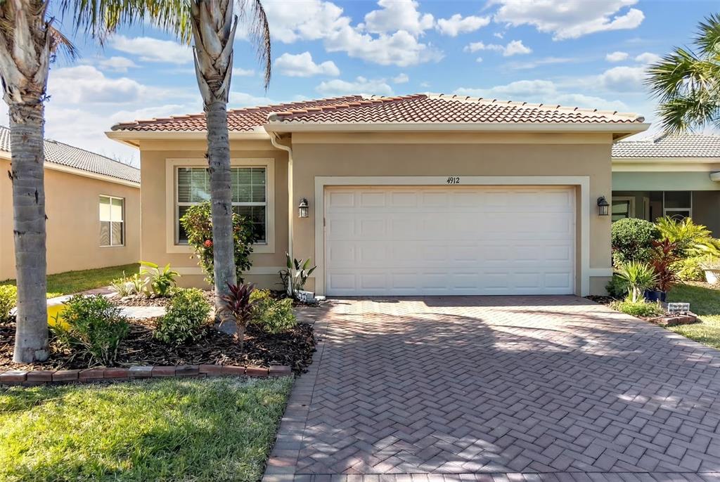 4912 SANDY GLEN WAY