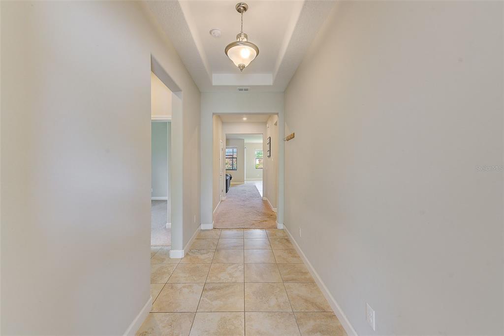 8121 SEQUESTER LOOP, LAND O LAKES, FL — photo 4 of 34