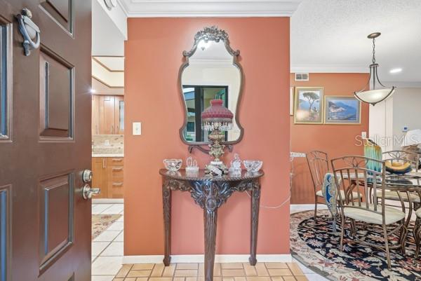 2669 SABAL SPRINGS CIRCLE UNIT 102, CLEARWATER, FL — photo 4 of 30