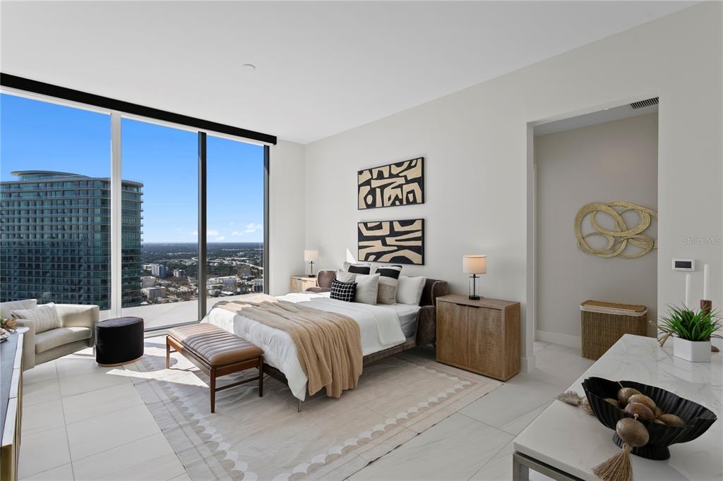275 1ST AVENUE S UNIT 4004, ST PETERSBURG, FL — photo 4 of 69