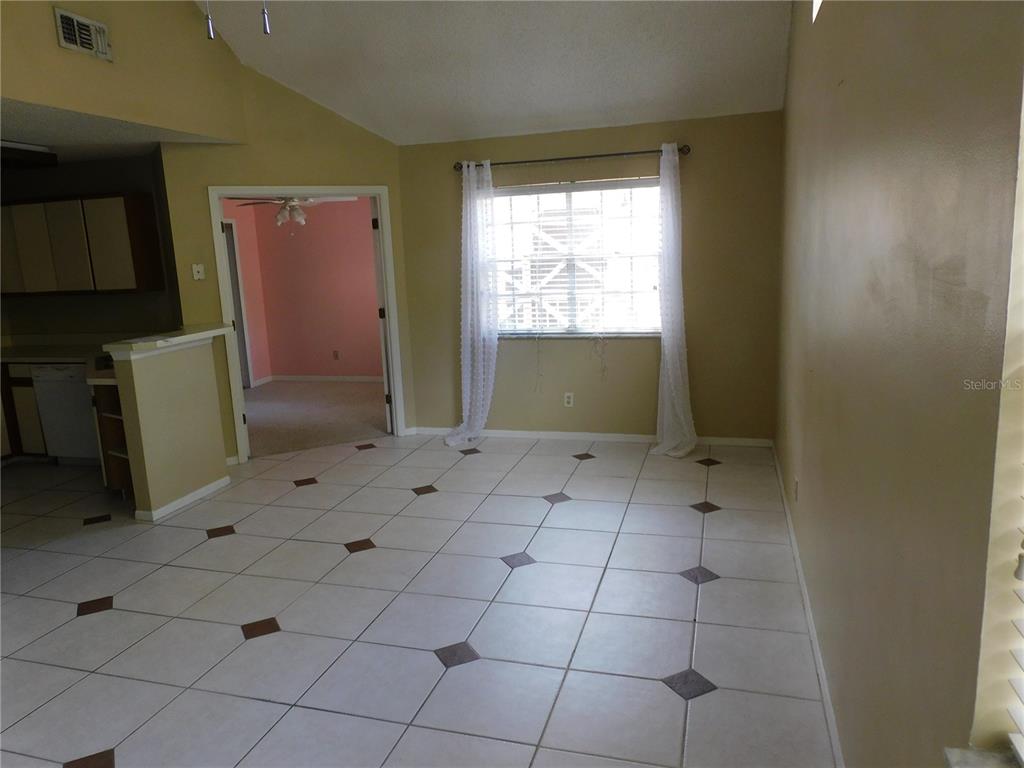 575 BLOOMINGTON COURT UNIT 28, ALTAMONTE SPRINGS, FL — photo 2 of 28