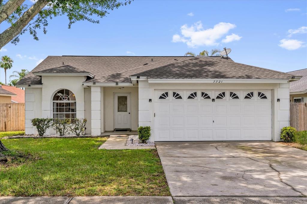 7721 WATER OAK COURT