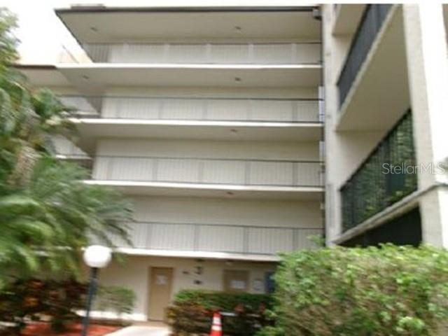 6190 WOODLANDS BOULEVARD UNIT 309