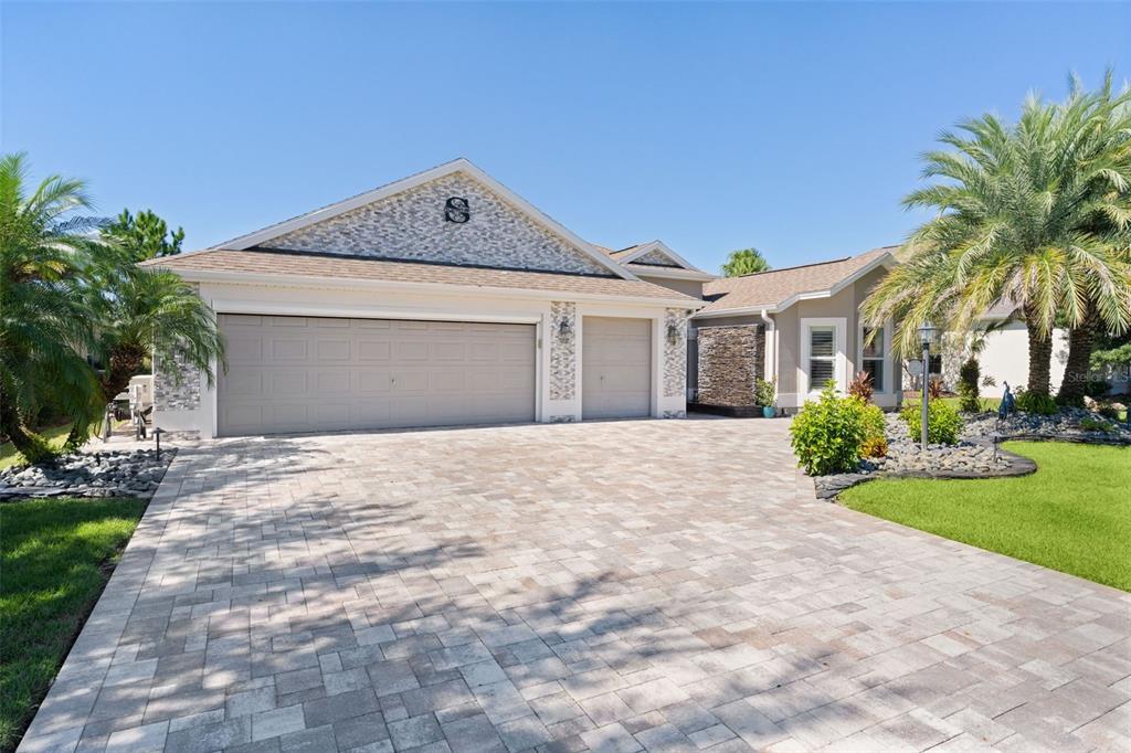 3720 VINELAND AVENUE, THE VILLAGES, FL — photo 3 of 86