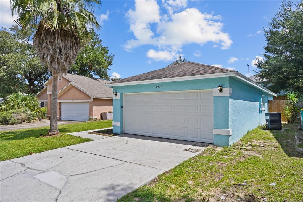 8851 PARLIAMENT COURT, KISSIMMEE, FL — photo 4 of 30