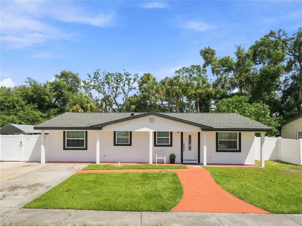 6529 LA MESA CIRCLE, TAMPA, FL — photo 3 of 30
