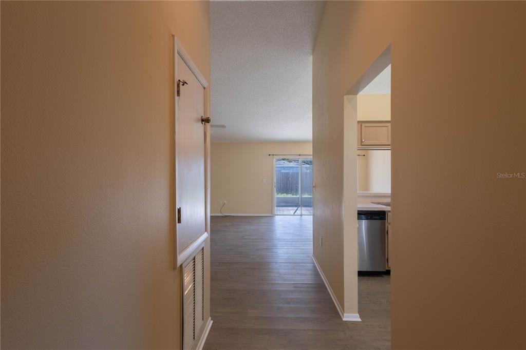 12916 BRANT TREE DRIVE, RIVERVIEW, FL — photo 5 of 30