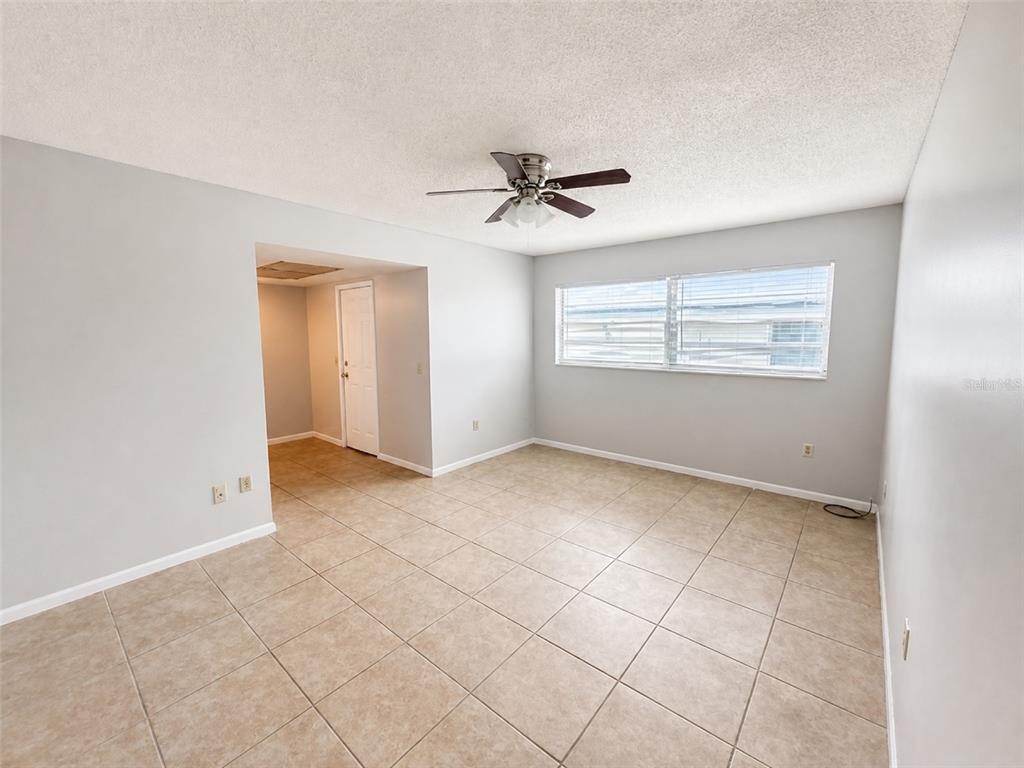 621 ASHBERRY LANE, ALTAMONTE SPRINGS, FL — photo 5 of 12