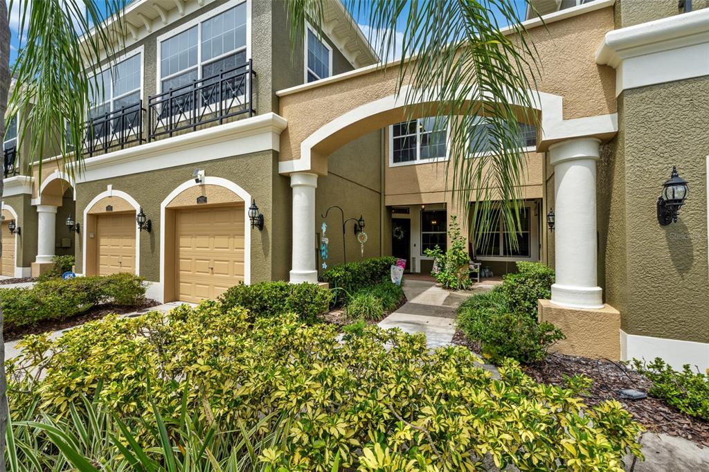 12612 SILVERDALE STREET, TAMPA, FL — photo 3 of 30